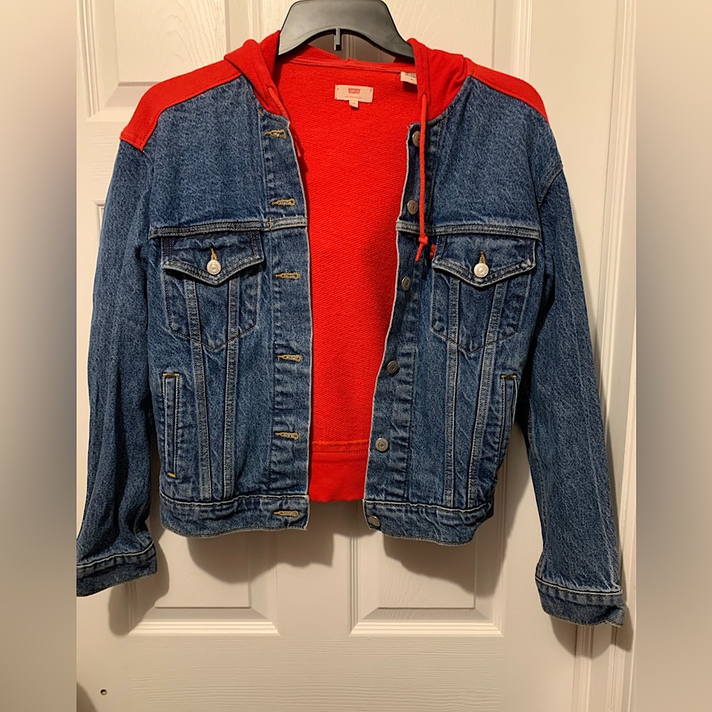 Levi’s Hooded Denim Jean Jacket (Red & Blue)
